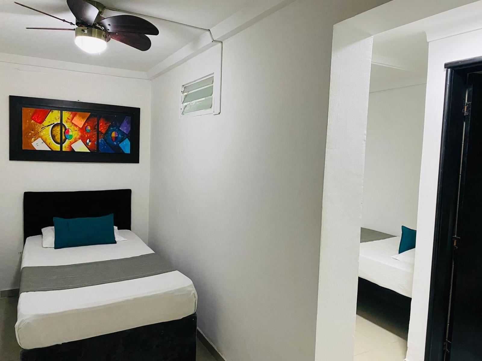 Hotel Tree House 메딜린 외부 사진